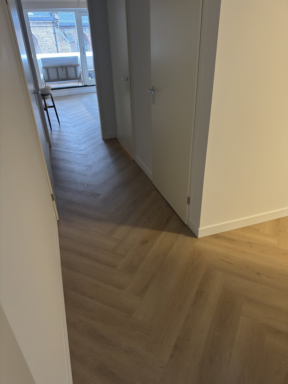 Hal met walvisgraat PVC-vloer in Barneveld
